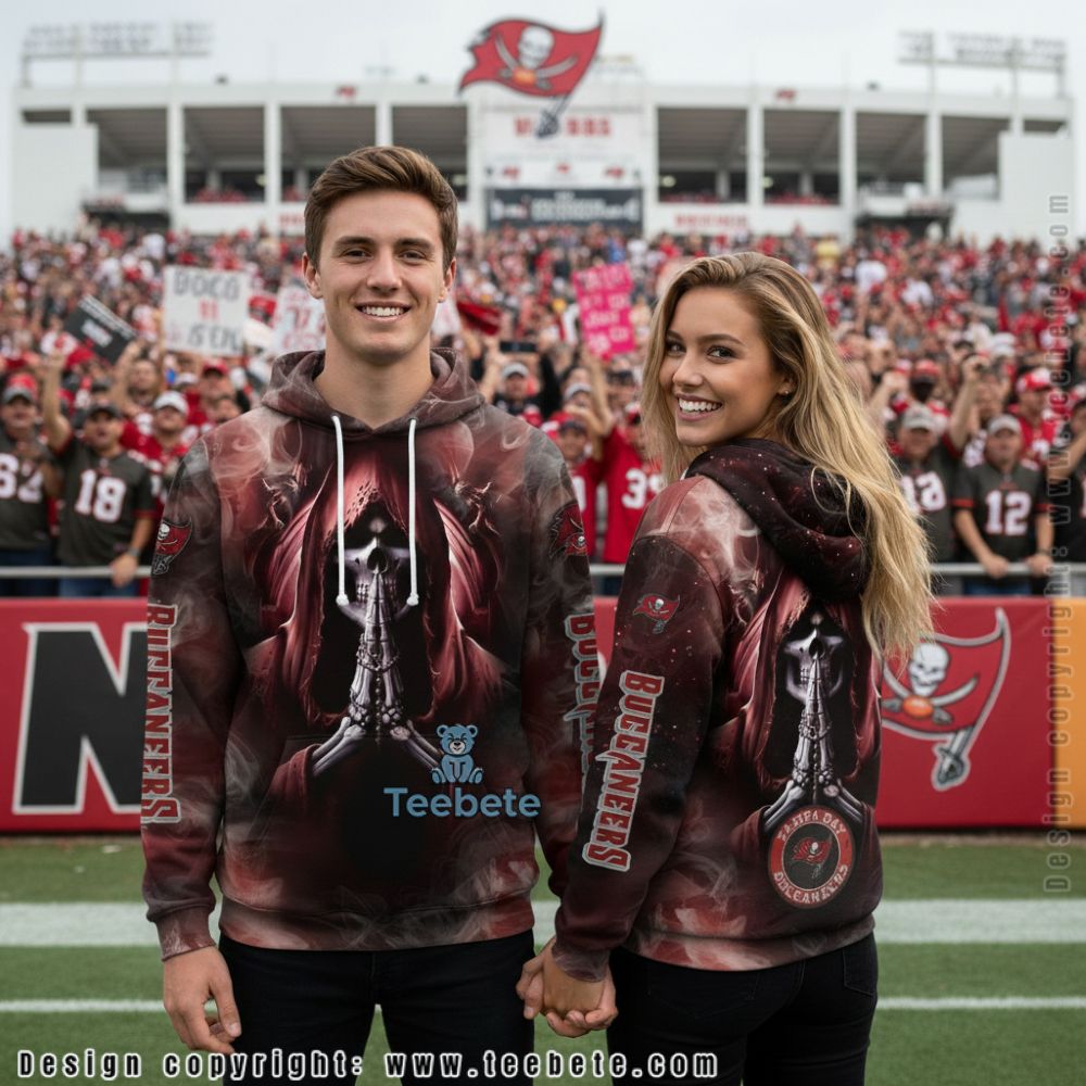 Tampa Bay Buccaneers Death Smoke 3D Hoodie Black Red