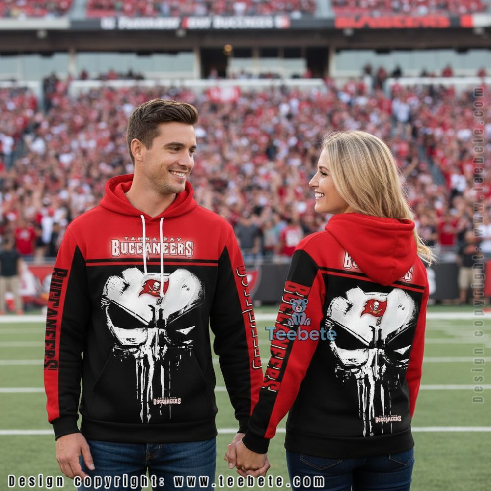 Tampa Bay Buccaneers Punisher Skull 3D Hoodie Black Red
