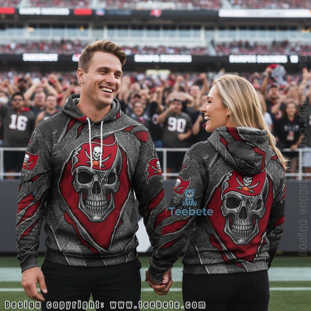Tampa Bay Buccaneers Skull Crack 3D Hoodie Grey Red