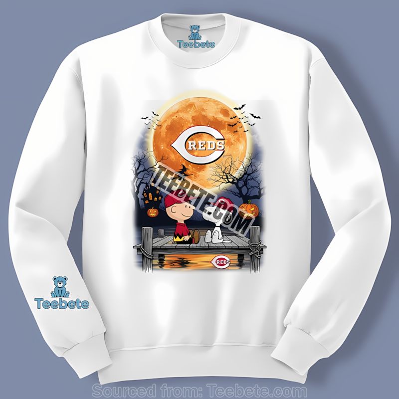 Cincinnati Reds Halloween Charlie Brown And Snoopy Vintage Long Sleeve Cincinnati Reds Halloween Charlie Brown And Snoopy Vintage Long Sleeve