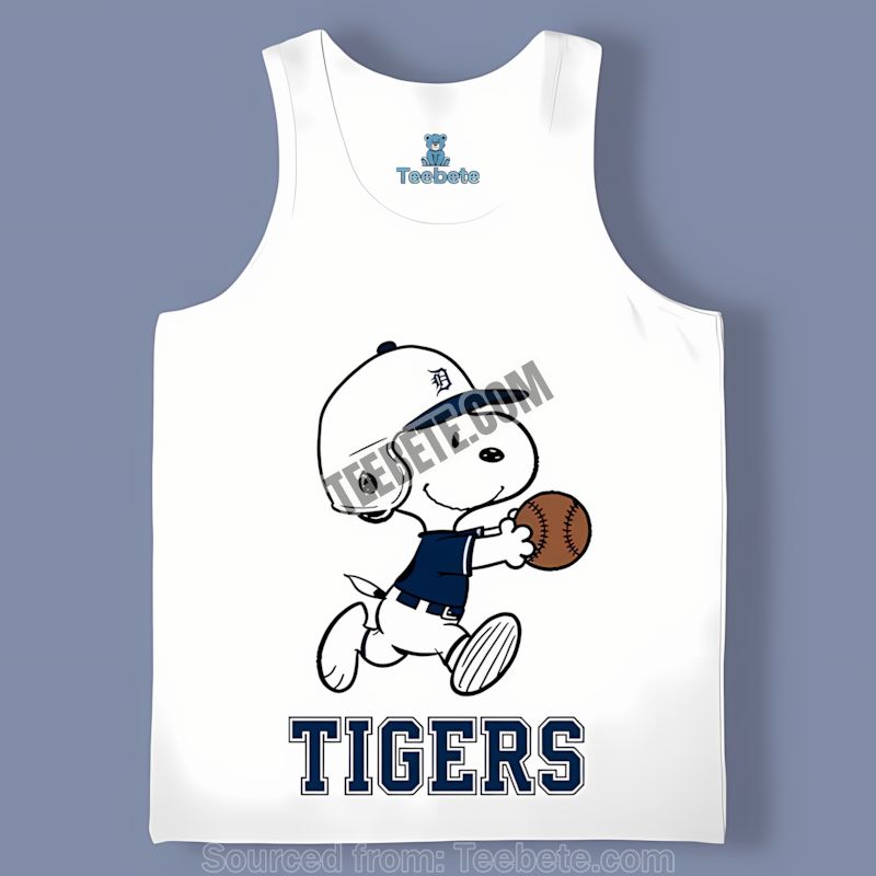 Detroit Tigers Snoopy Baseball Running Color Tanktop Detroit Tigers Snoopy Baseball Running Color Tanktop
