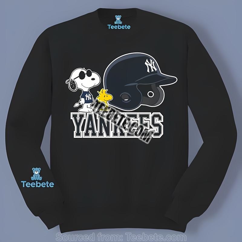 Helmet Vs Snoopy Woodstock New York Yankees Graphic Long Sleeve Fans Helmet Vs Snoopy Woodstock New York Yankees Graphic Long Sleeve Fans