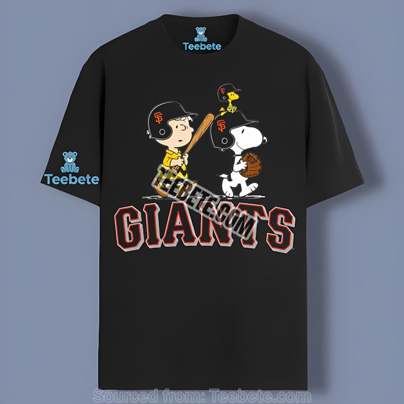 San Francisco Giants Charlie Brown And Snoopy Play Together Unisex Shirt