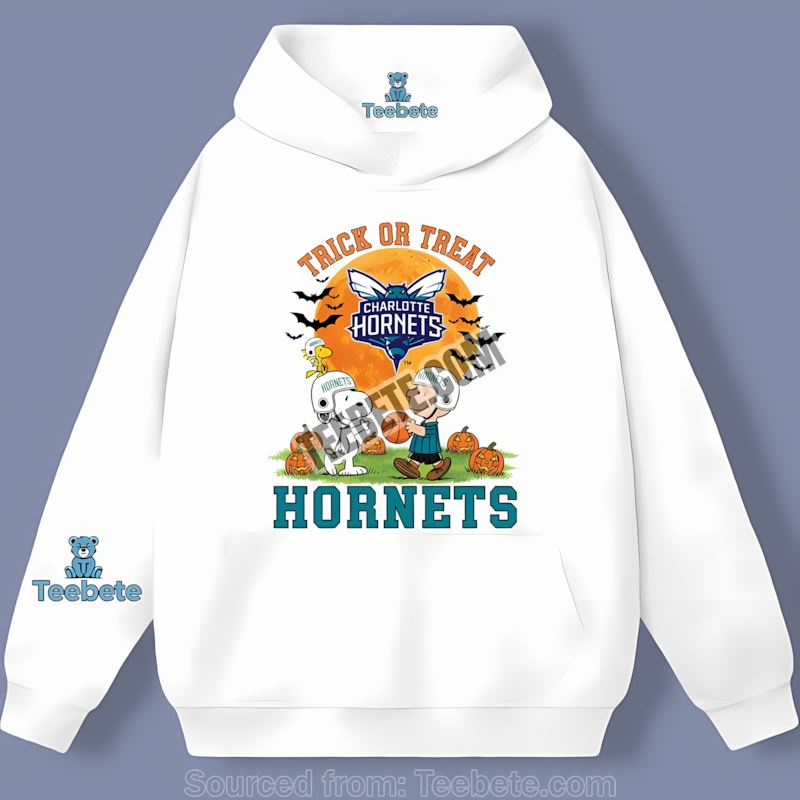 Charlotte Hornets Halloween Trick Treat Peanuts Fan Hoodie Charlotte Hornets Halloween Trick Treat Peanuts Fan Hoodie