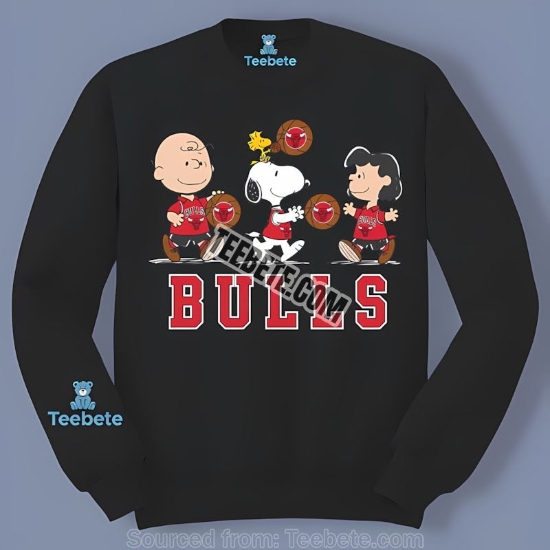 Chicago Bulls Snoopy And Charlie Brown Game Time Long Sleeve Chicago Bulls Snoopy And Charlie Brown Game Time Long Sleeve
