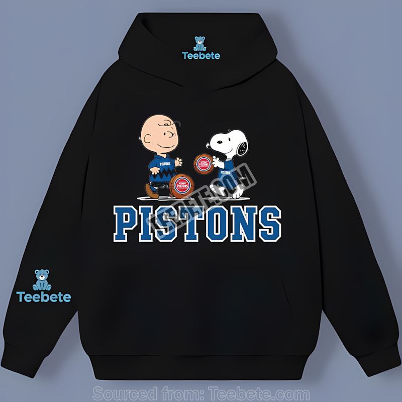 Detroit Pistons Charlie Brown And Snoopy Play Together Vintage Hoodie Detroit Pistons Charlie Brown And Snoopy Play Together Vintage Hoodie