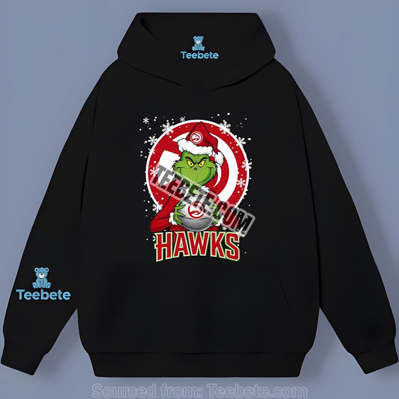 Grinch Holding Atlanta Hawks Helmet Vintage Hoodie Grinch Holding Atlanta Hawks Helmet Vintage Hoodie