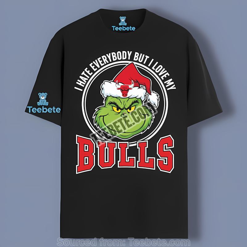 Grinch Loves Only My Chicago Bulls Regular Shirt