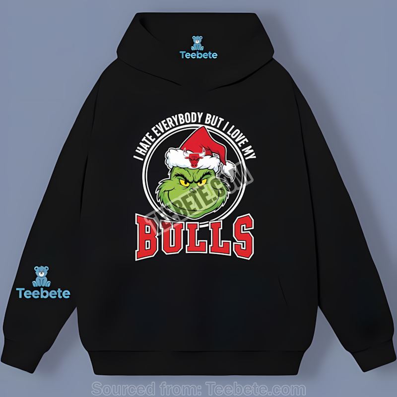 Grinch Loves Only My Chicago Bulls Regular Hoodie Grinch Loves Only My Chicago Bulls Regular Hoodie