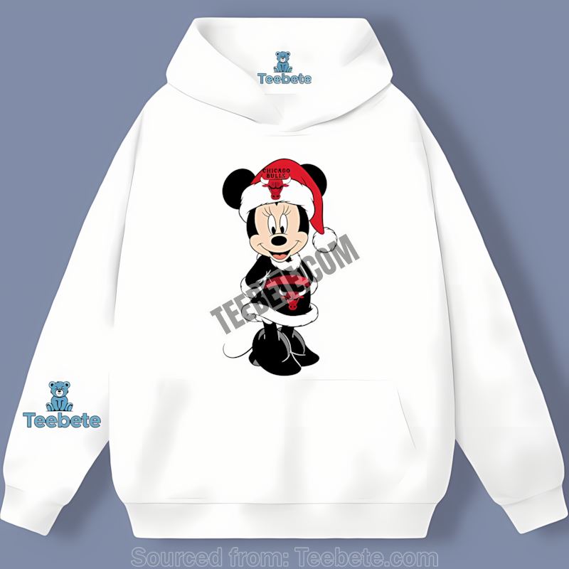 Minnie Mouse Wears Bulls For Christmas Hoodie Minnie Mouse Wears Bulls For Christmas Hoodie