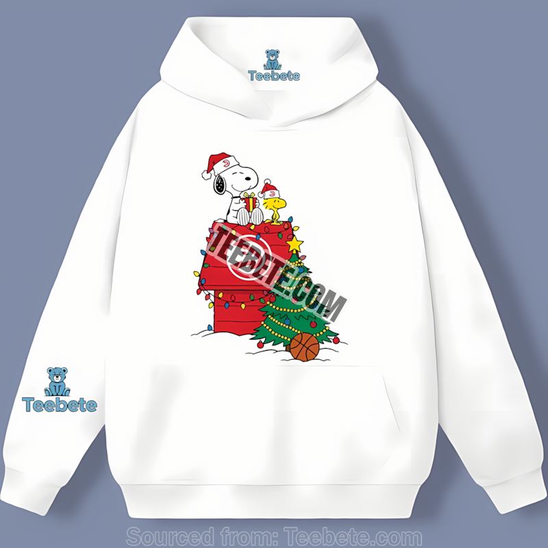 Snoopy Woodstock Christmas Atlanta Hawks Hoodie Snoopy Woodstock Christmas Atlanta Hawks Hoodie