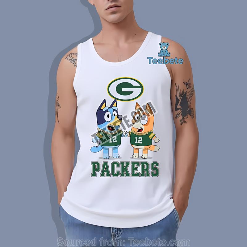 Green Bay Packers Bluey And Bingo Holding Hands Casual Tanktop Green Bay Packers Bluey And Bingo Holding Hands Casual Tanktop