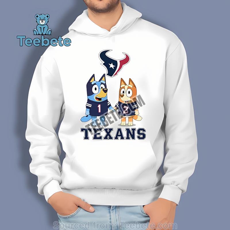 Houston Texans Bluey Family Santa Hat Christmas Parade Hoodie Houston Texans Bluey Family Santa Hat Christmas Parade Hoodie