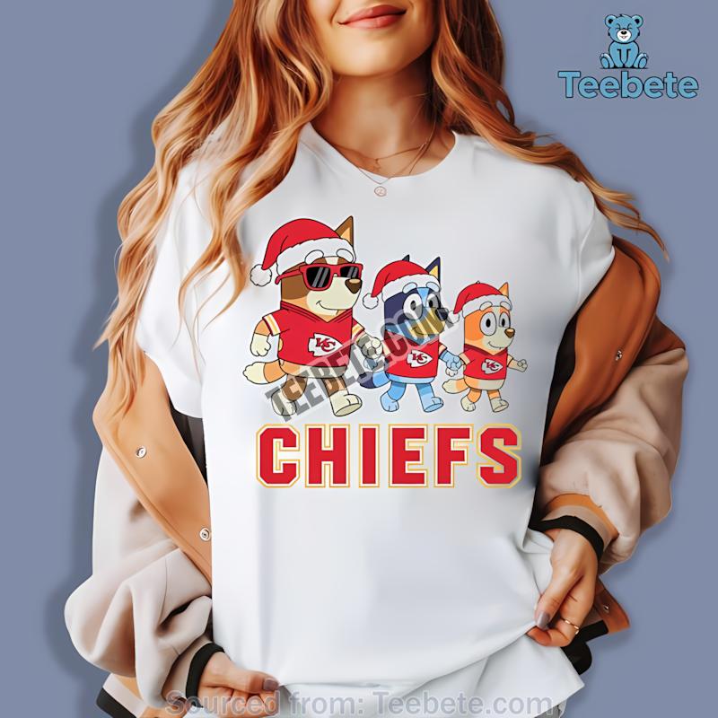 Kansas City Chiefs Bluey Family Santa Hat Christmas Parade Shirt