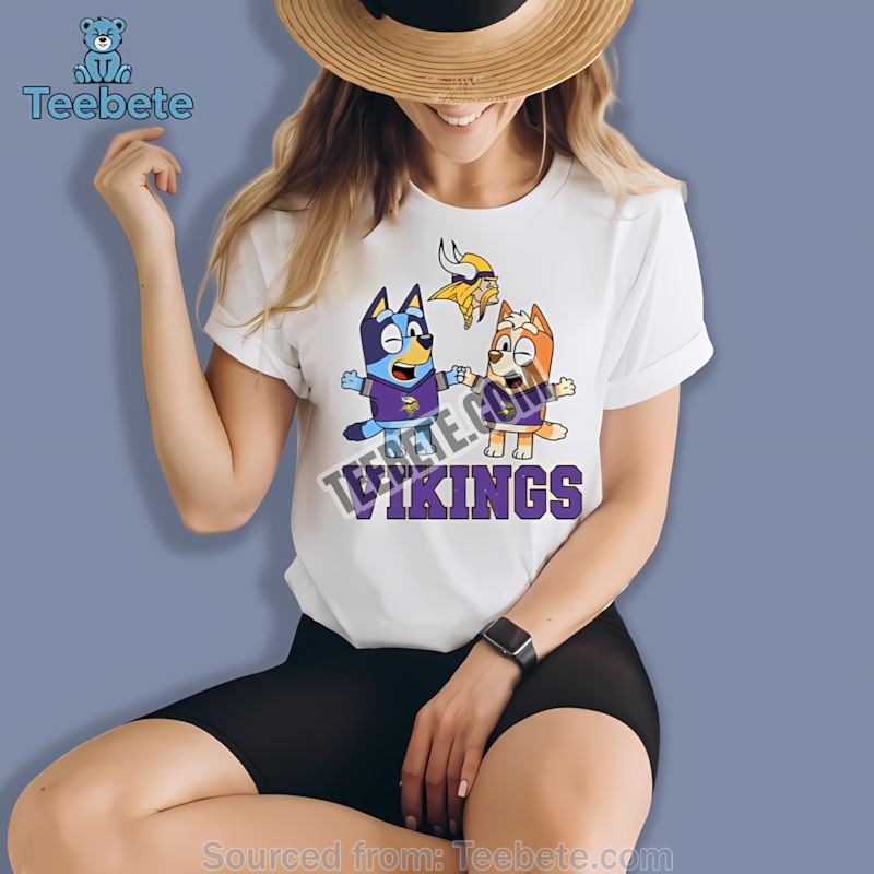 Minnesota Vikings Bluey And Bingo Holding Hands Shirt