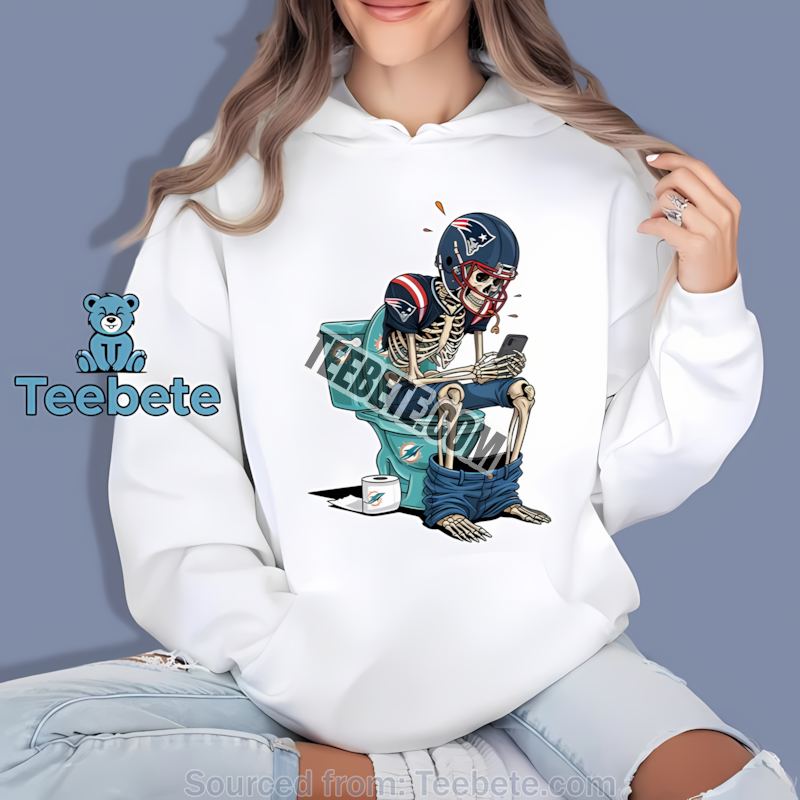New England Patriots Skeleton Toilet Miami Dolphins Rivalry Hoodie New England Patriots Skeleton Toilet Miami Dolphins Rivalry Hoodie