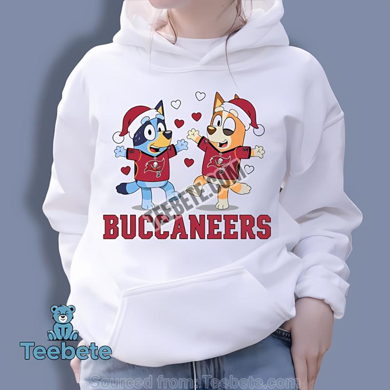 Tampa Bay Buccaneers Bluey And Bingo Christmas Dancing Hoodie Tampa Bay Buccaneers Bluey And Bingo Christmas Dancing Hoodie