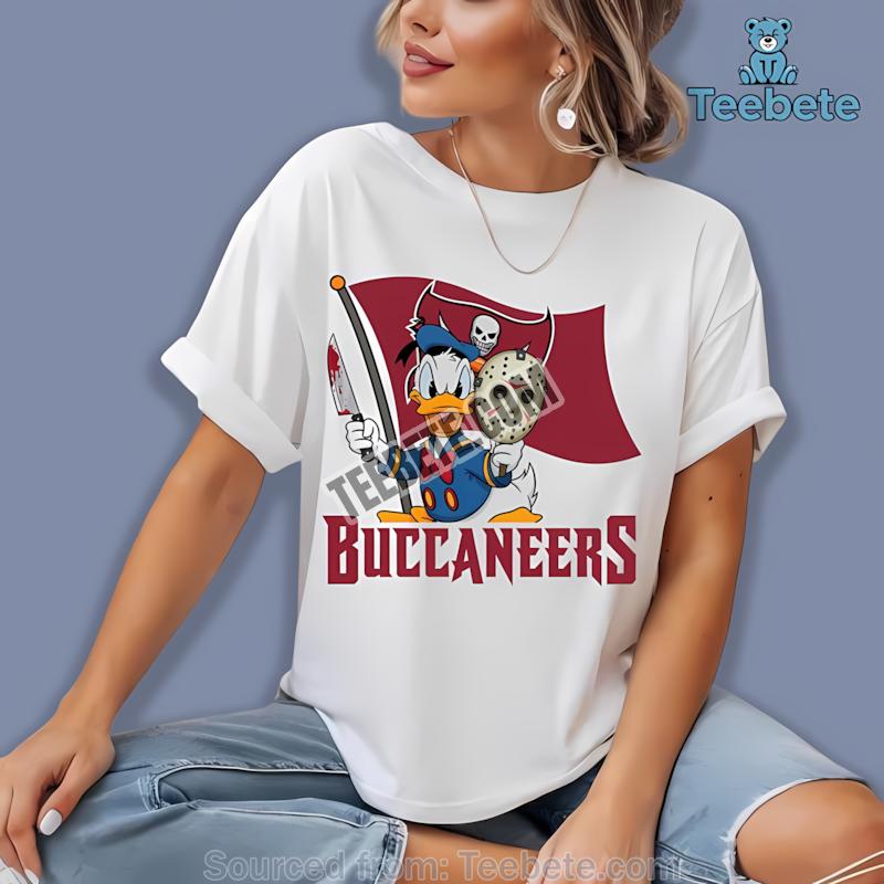 Tampa Bay Buccaneers Donald Duck Jason Mask Halloween Shirt