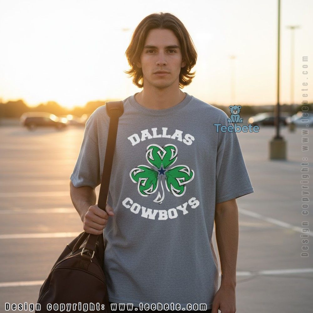 Dallas Cowboys Peanuts Gang Christmas Tree Shirt