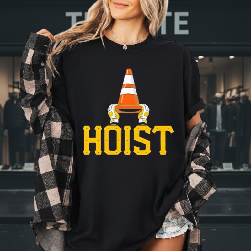 Pittsburgh Pirates Hoist The Cone Traffic Icon Fan Tee