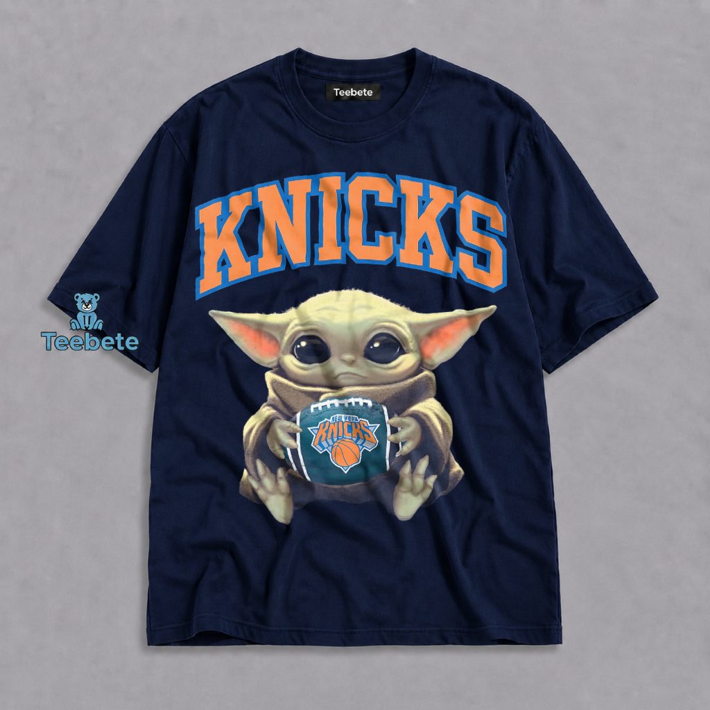 Baby Yoda Hug New York Knicks Star Wars Shirt