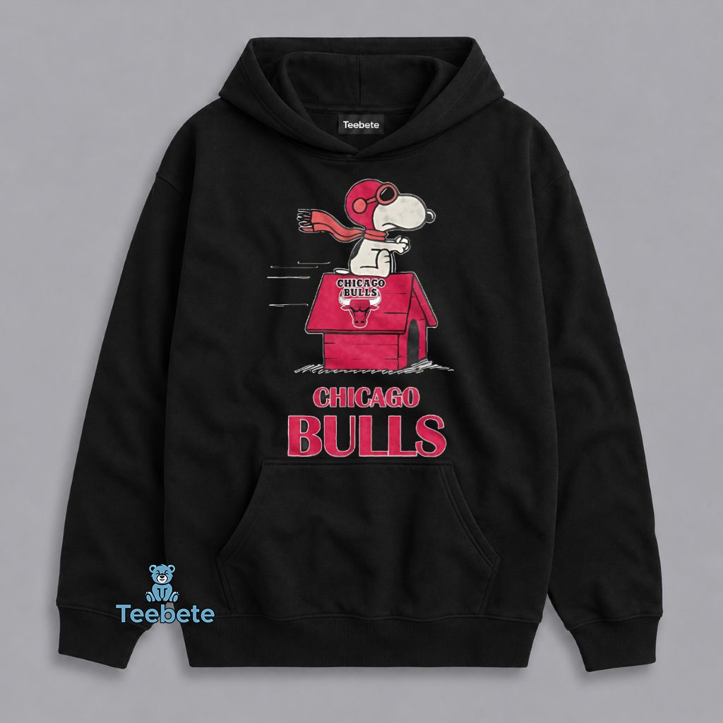 Snoopy Flying Ace Chicago Bulls Fan Gift Hoodie Snoopy Flying Ace Chicago Bulls Fan Gift Hoodie