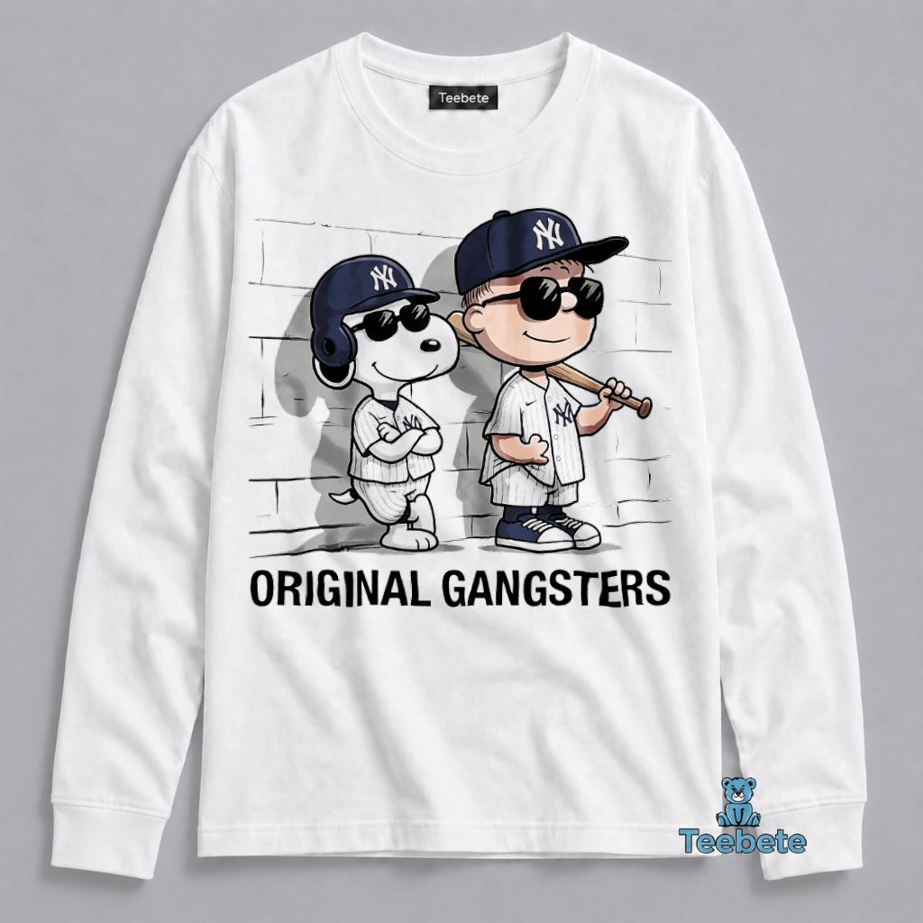Snoopy Charlie Brown Yankees Cool Baseball Fan Long Sleeve Snoopy Charlie Brown Yankees Cool Baseball Fan Long Sleeve