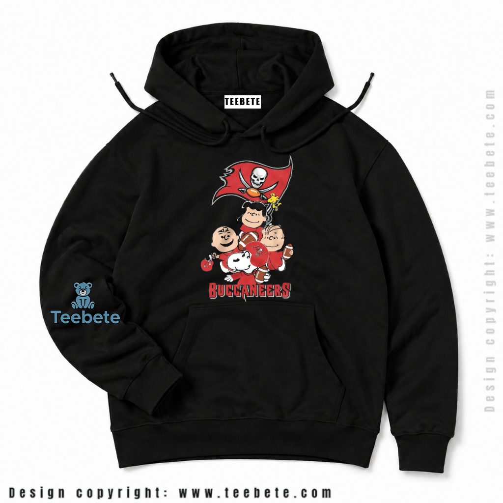 Tampa Bay Buccaneers Peanuts Snoopy Flag Hoodie Tampa Bay Buccaneers Peanuts Snoopy Flag Hoodie