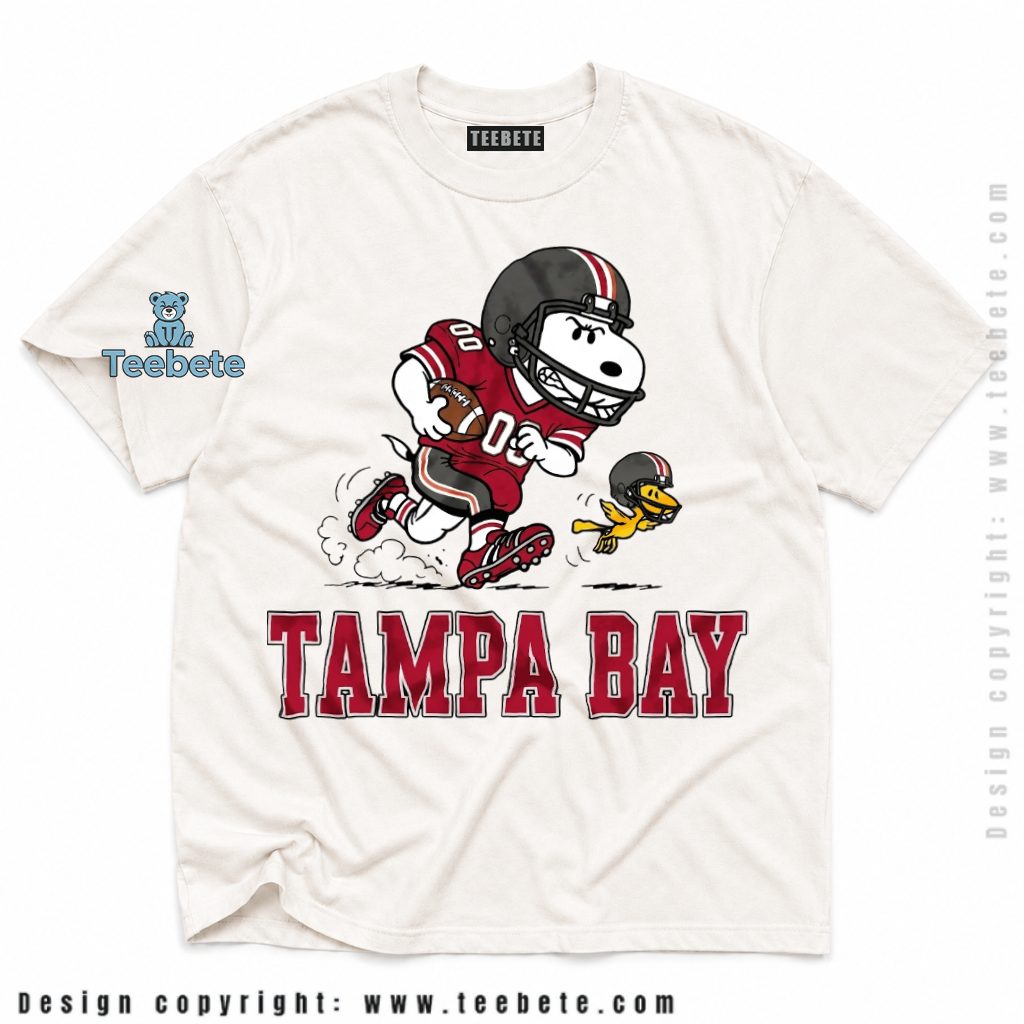 Tampa Bay Buccaneers Snoopy Running Woodstock Shirt